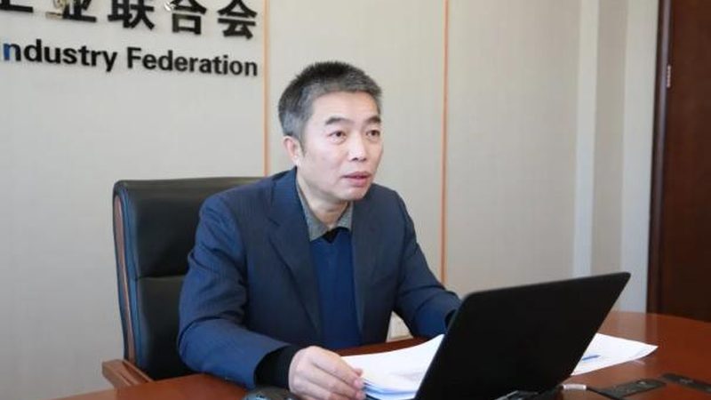 大型机械加工：揭秘其适用行业与优势